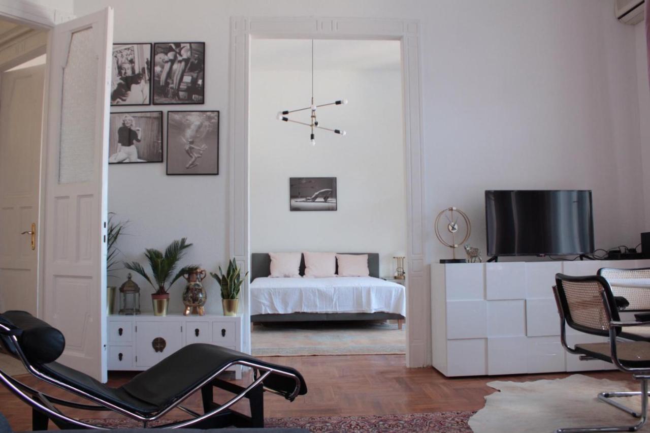 Allomas Apartman Budapest Esterno foto